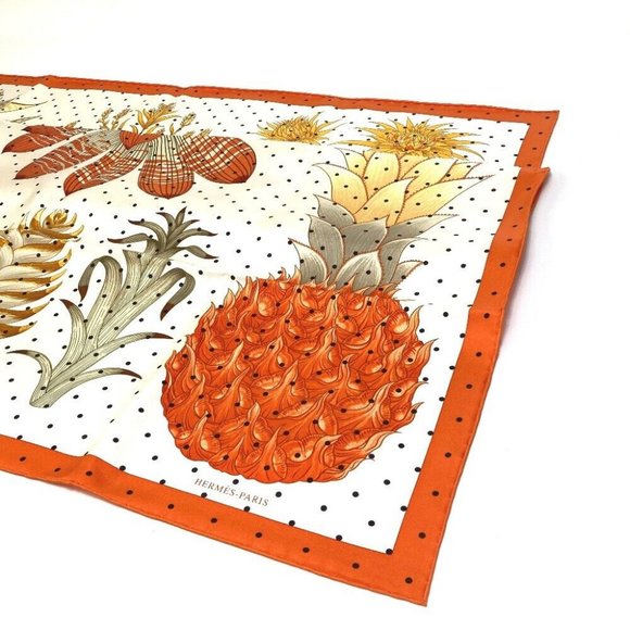 UNUSED HERMES Index Bromeliaceae Bromeliad Catalog Carre 90 Scarf - Picture 7 of 12